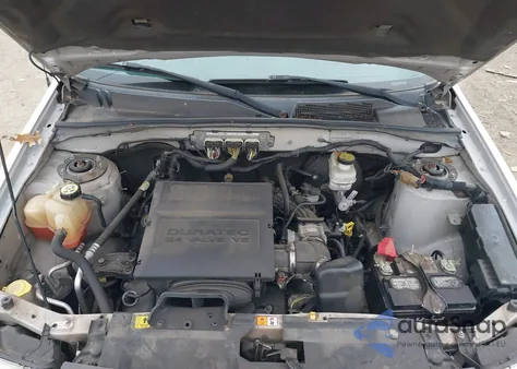 2010 Ford Escape Xlt from USA, damaged, VIN 1FMCU9DG0AKC88049